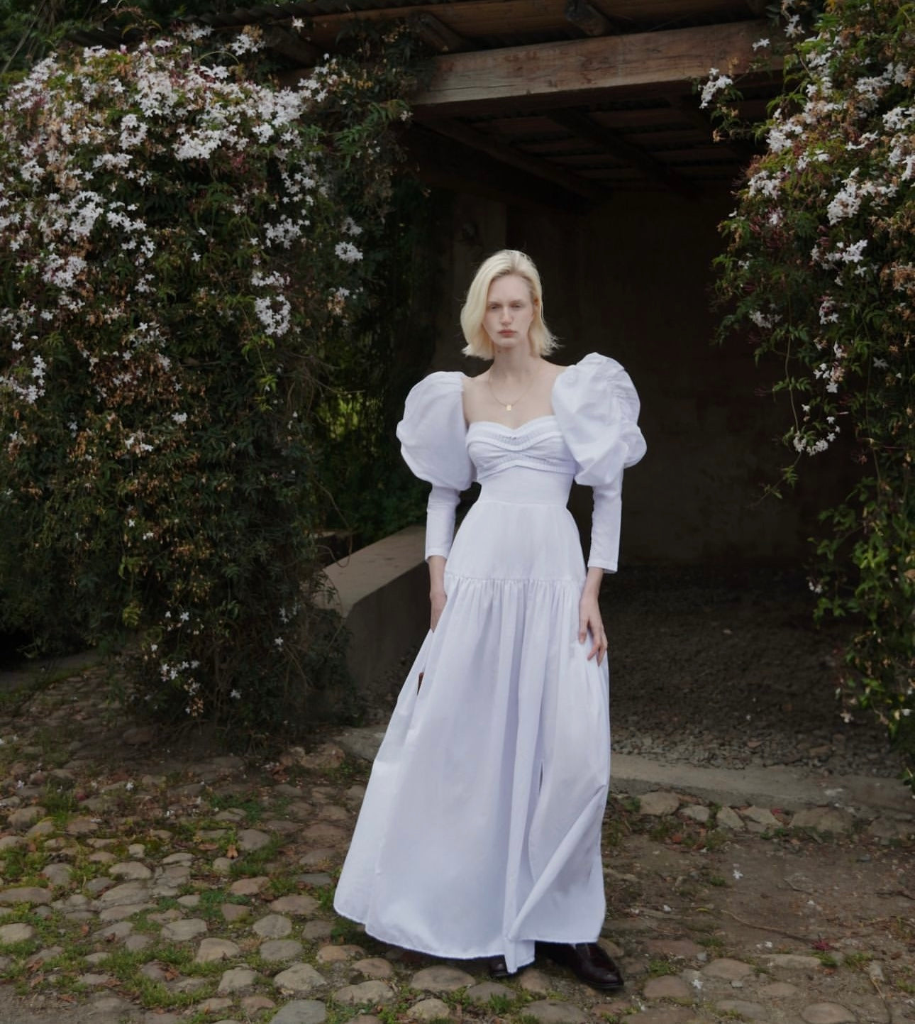 Vestido A L M E N D R A