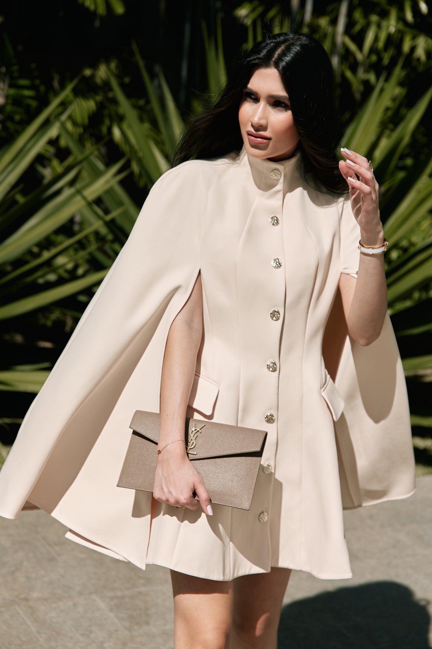 Vestido O L I V I A cape