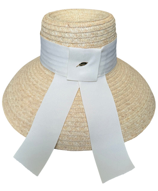 R I V I E R A white hat