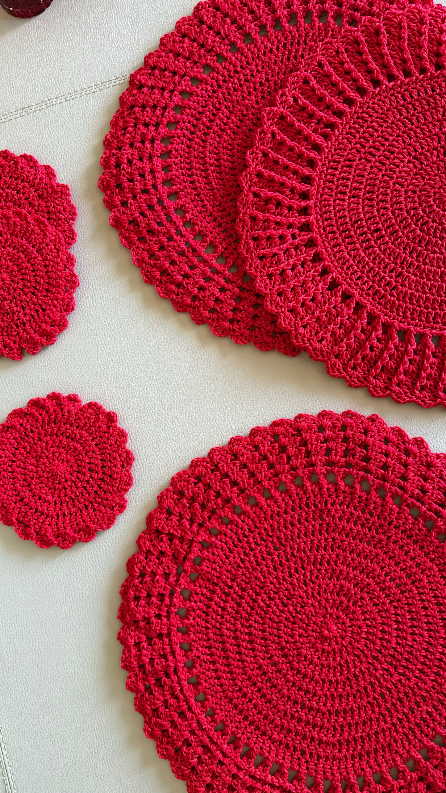 Set ROJO de 4 individuales + porta vasos